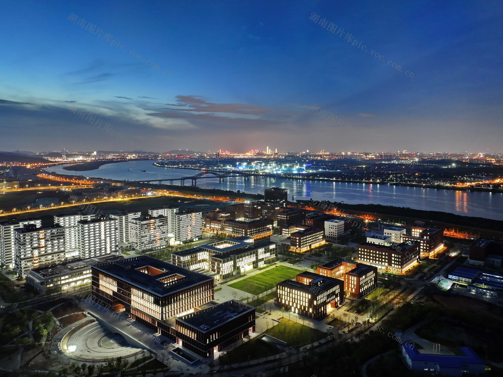 湘江新区 湘江科学城  科创港 湖南大学 岳麓山  新学期