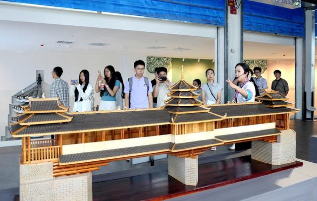 大学生、暑期、社会实践、研学、侗族博物馆