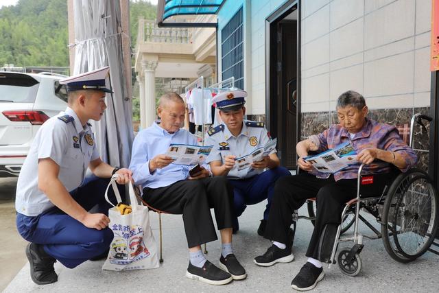 消防 安全 宣传 民宿 避暑