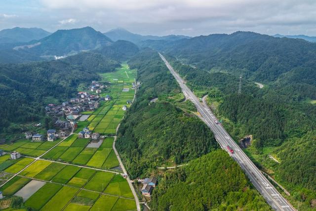 秋天、景色、农村、乡村、田野