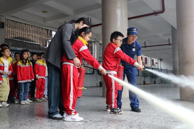 消防 宣传 进校园 开学第一课 