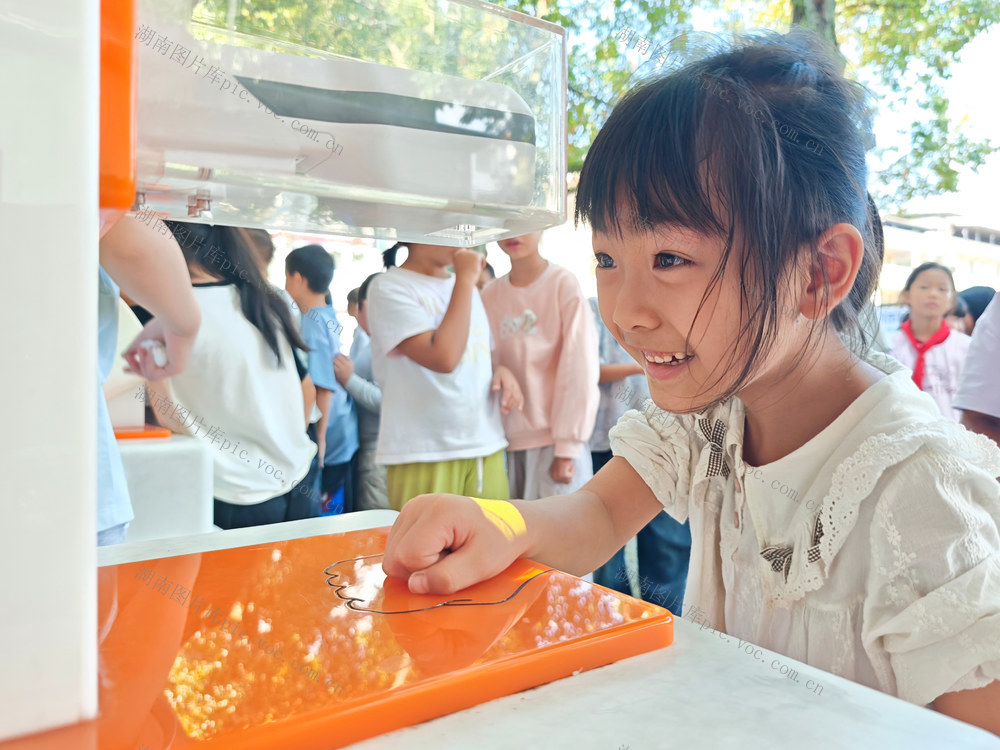 科普  科学  校园  科技  学校  学生  乡村  教育