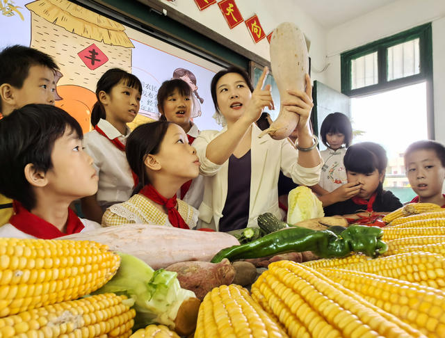 嘉禾：校园丰收节  科普话丰收