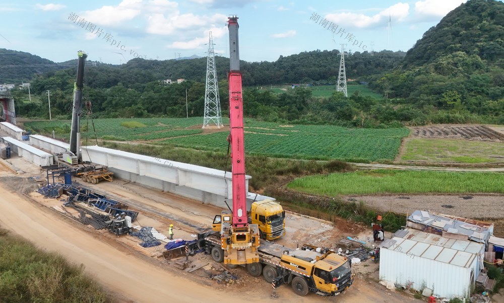 国道工程建设提速