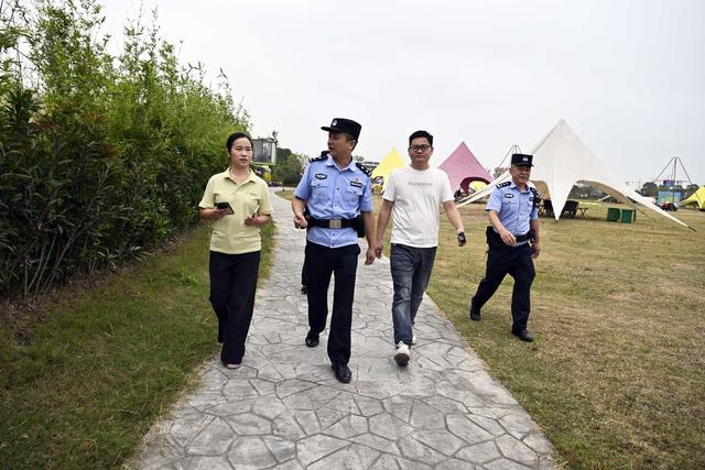 公安工作，安全防范，治安检查，平安建设