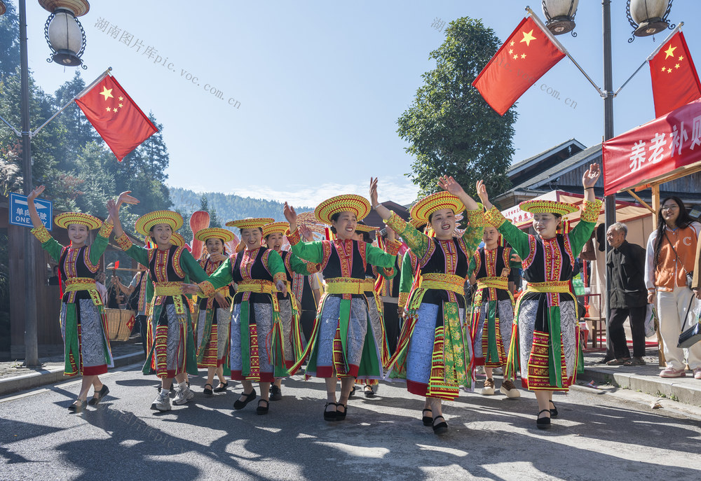 秋收，农耕文化，丰收，山背梯田，农旅融合