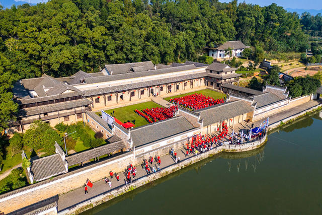 曾国藩  蔡和森  蔡畅  家国情  学子  徒步  富厚堂  光甲堂