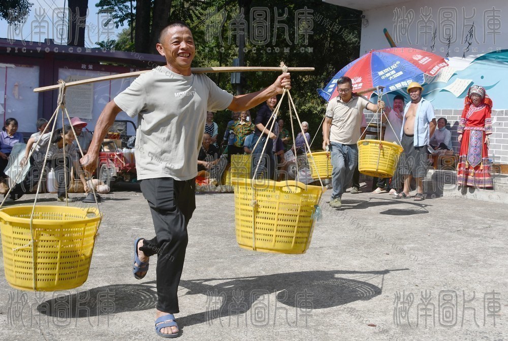  趣味活动迎重阳