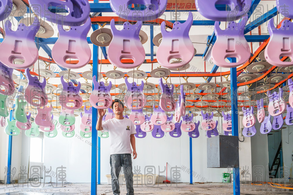 工业  乐器  吉他  生产 订单     全年红
